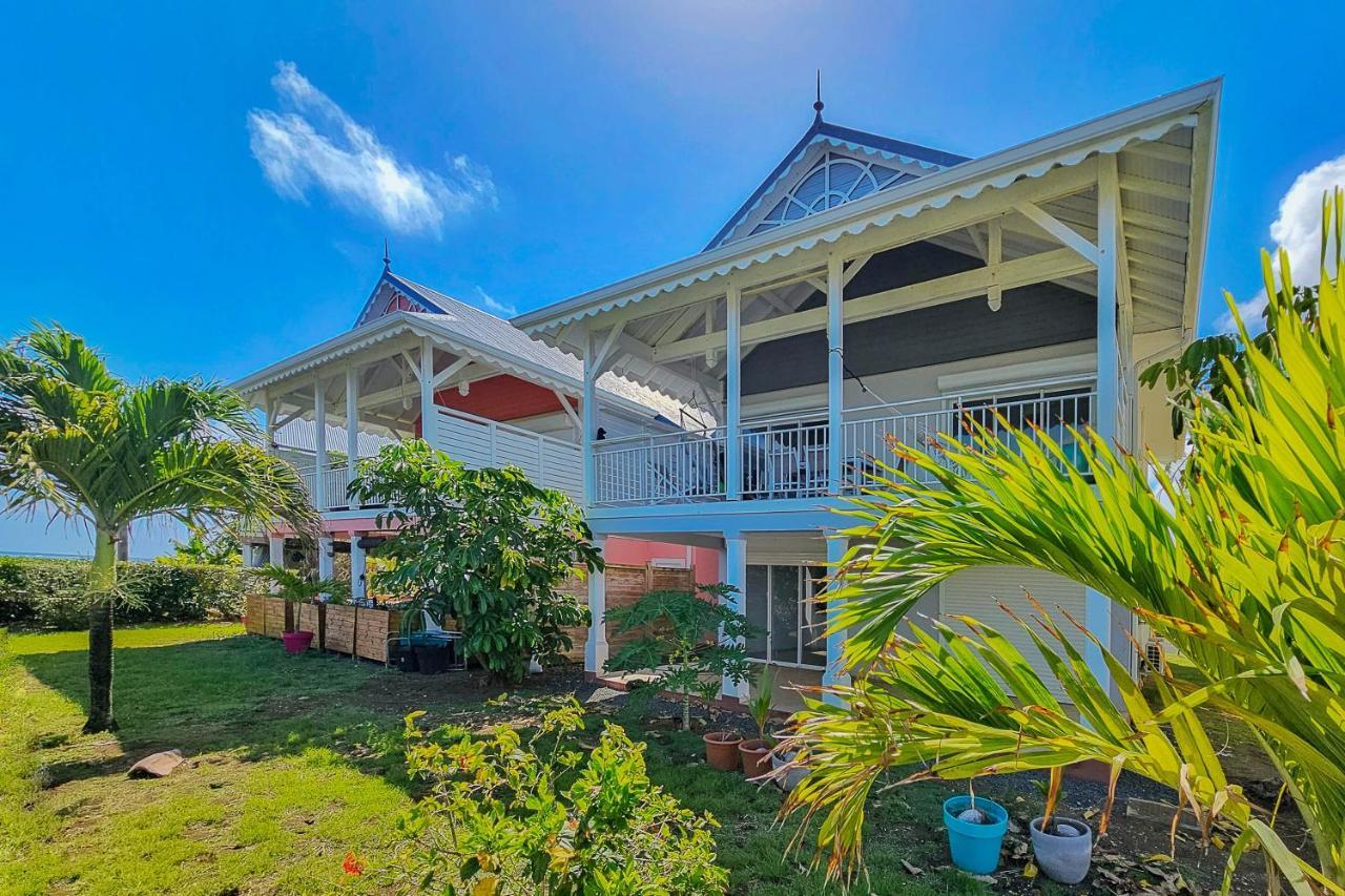 Appartement Carpe Diem Le Moule Bagian luar foto