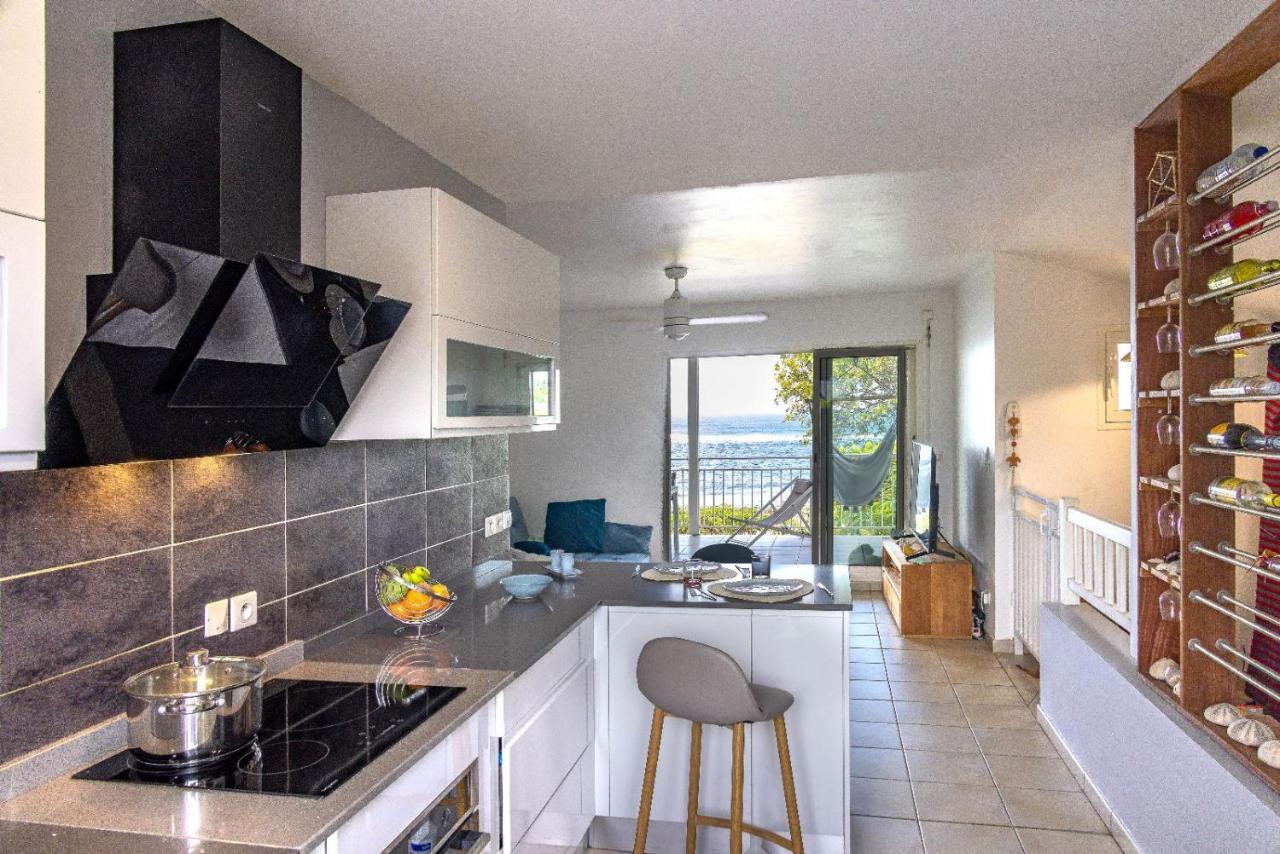 Appartement Carpe Diem Le Moule Bagian luar foto